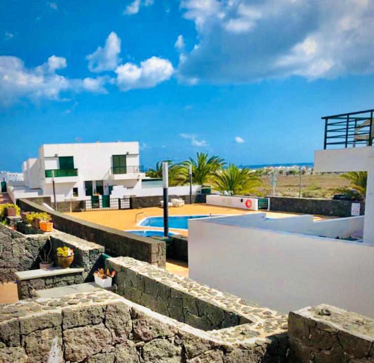 Alegranza, Apartamento De 3 Habitaciones En Lanzarote Costa Teguise Exterior photo